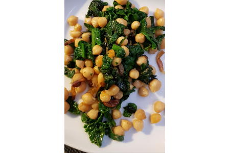 spinach and chickpeas